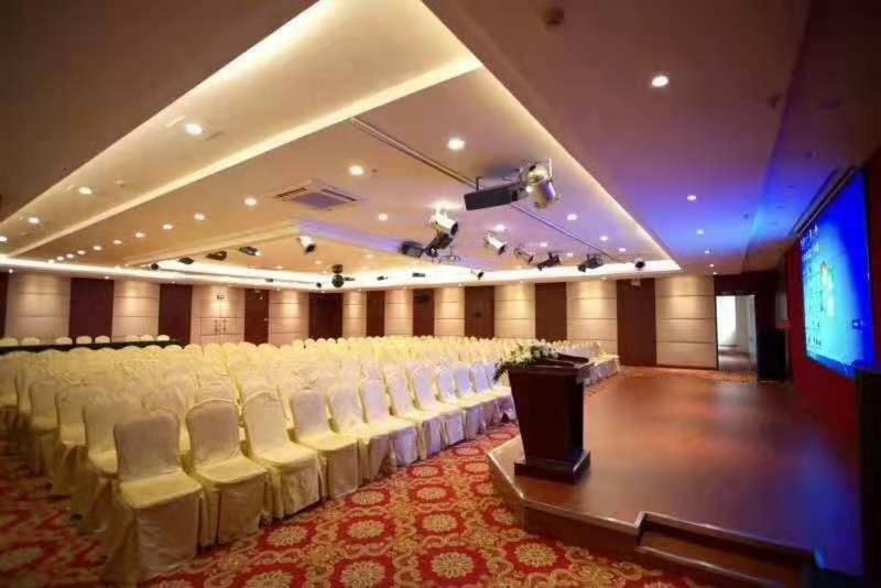 Harbour Metropolis Hotel Foshan Esterno foto